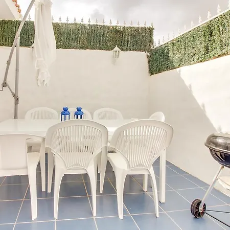 Apartamento La Marina * أرونا